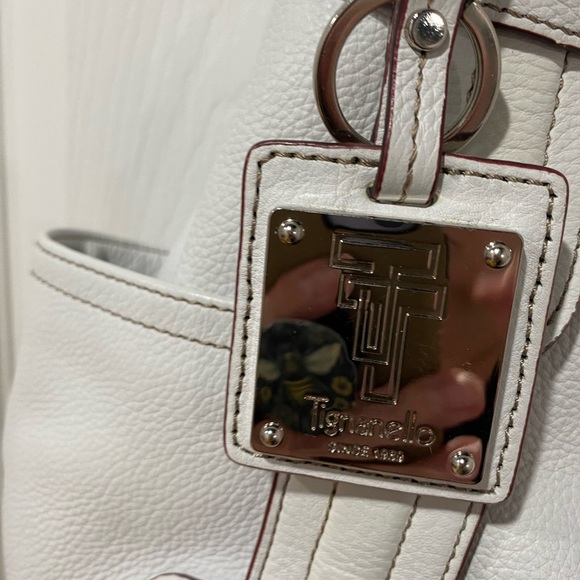 Tignanello white leather purse, pre owned, some discoloration, wear on handles - Picture 3 of 8